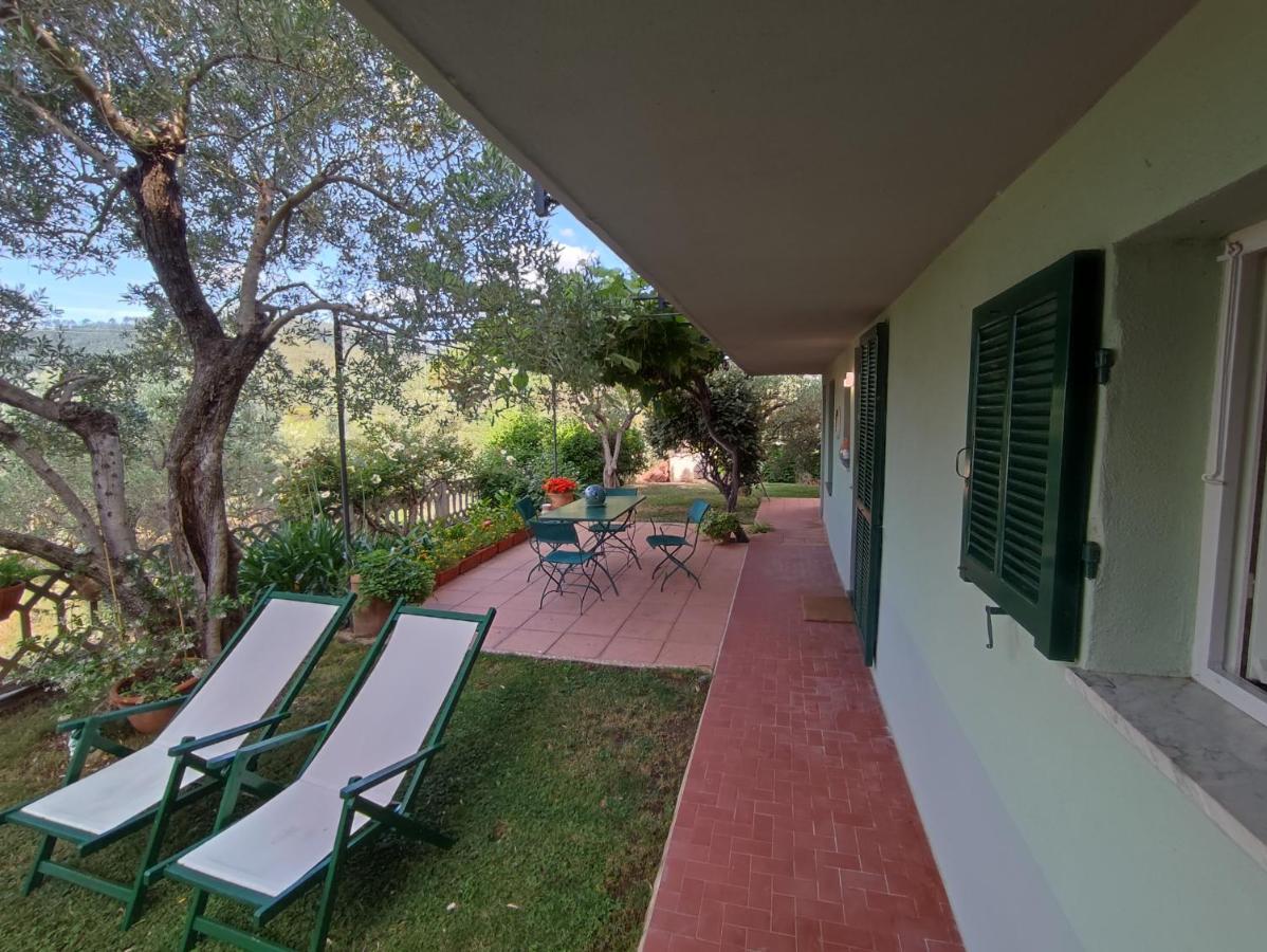 Independent Apartment With A Fabulous Patio - Casa Penny Cisano sul Neva Exterior foto